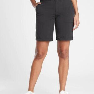 Athleta  Women's Trekkie Bermuda 2.0 Short (596504) Black Size 4